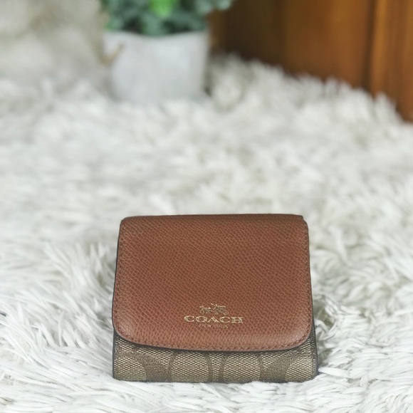 Coach Handbags - COACH authentic leather wallet signature C